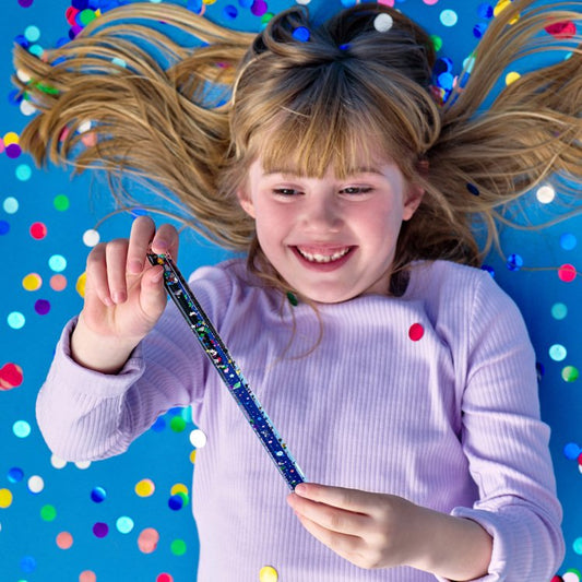 Kikkerland | Kidoki Glittery World Wands – Glitter toverstaf