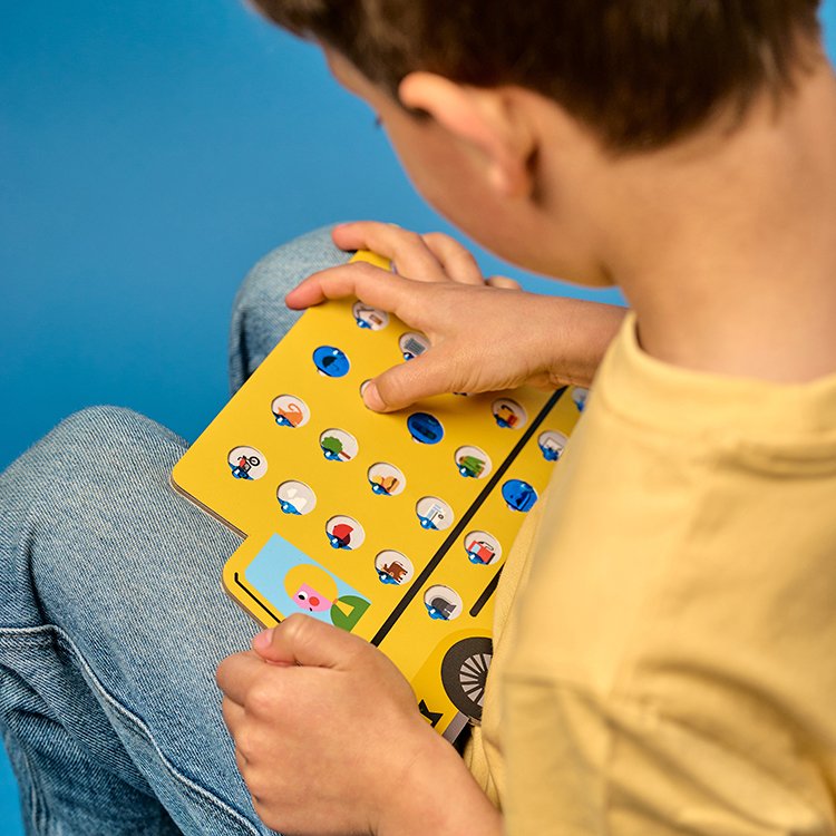 Kikkerland | Kidoki On The Go Spot & Slide Bingo