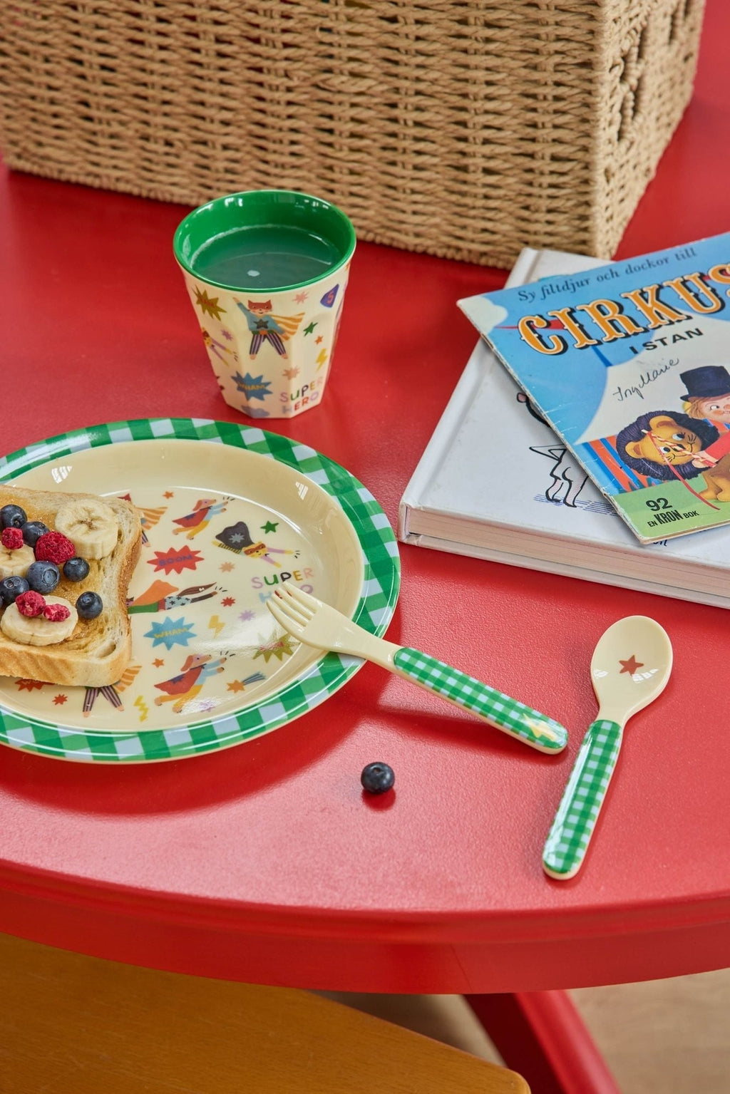 RICE | medium kids cup - green - hero print