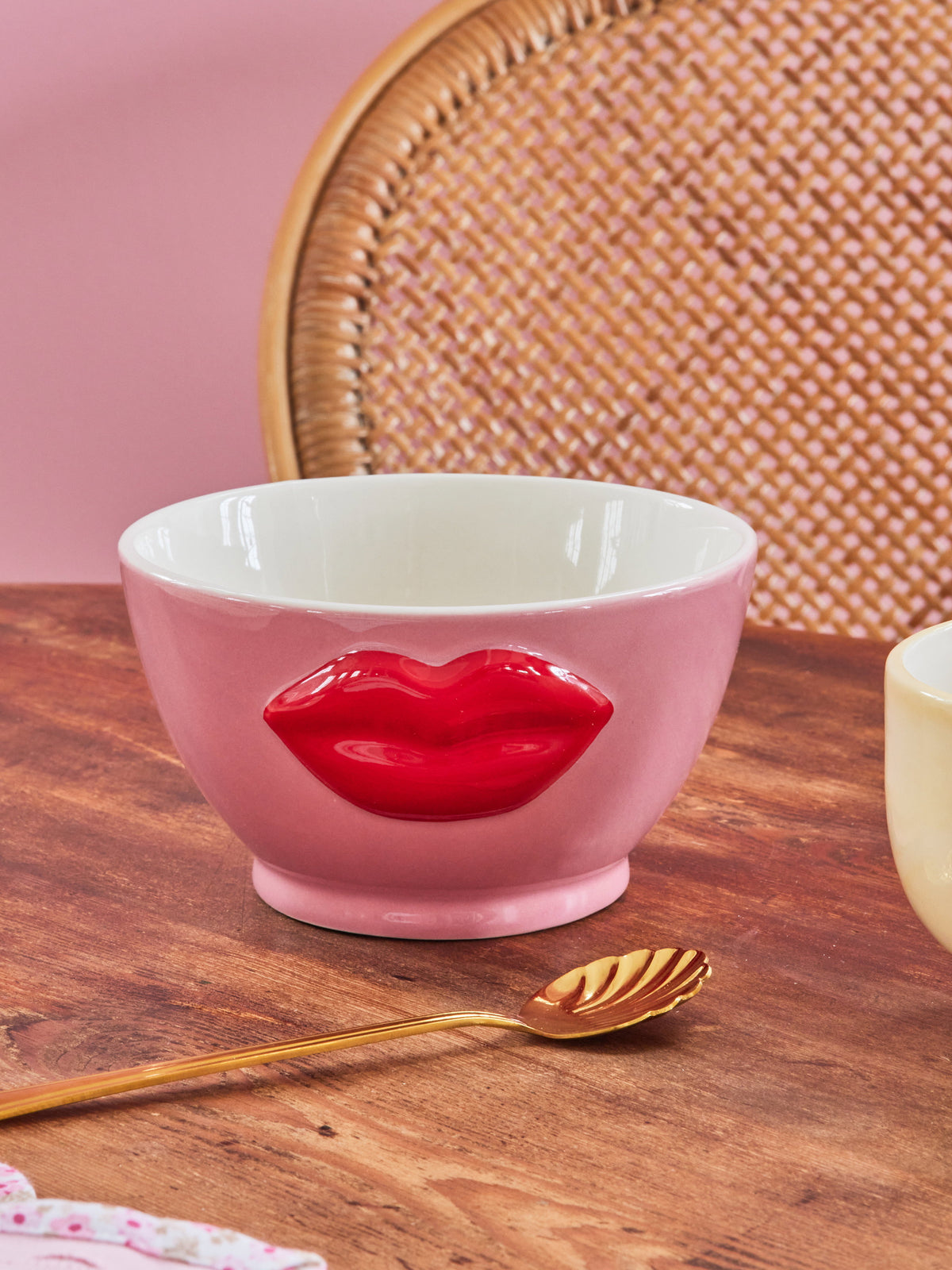 RICE | keramieken kom roze met lippen 600 ml