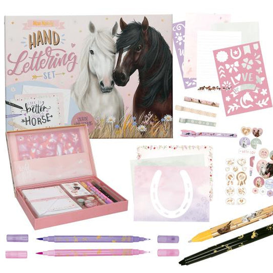 Miss Melody | Handlettering Brievenbox – Paardenthema