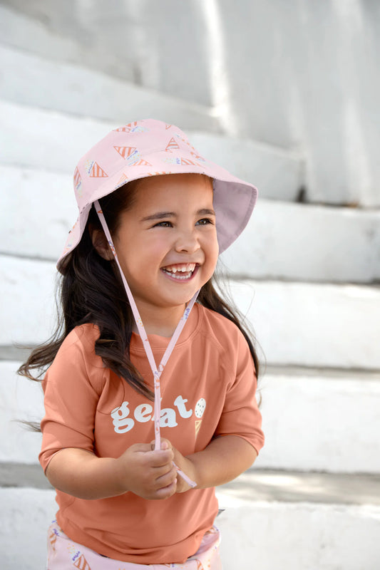 LÄSSIG | zonnehoedje baby – UV bucket hat Ice Cream Pale Pink