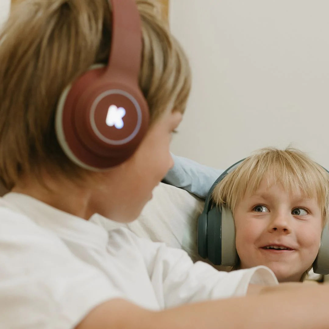 Kidywolf | Kinder Koptelefoon Rood – Comfortabele Headset met Lichteffecten