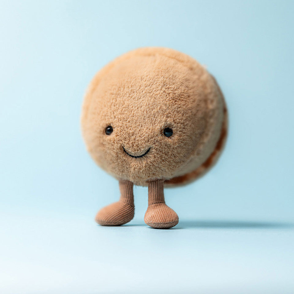Jellycat | Amuseables Mona Macaron (Chocolate) - A6MACC