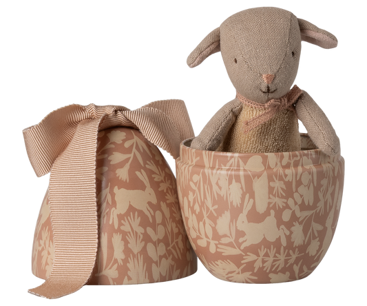 Maileg | Easter egg with micro lamb, Small - Powder | 18-6202-00