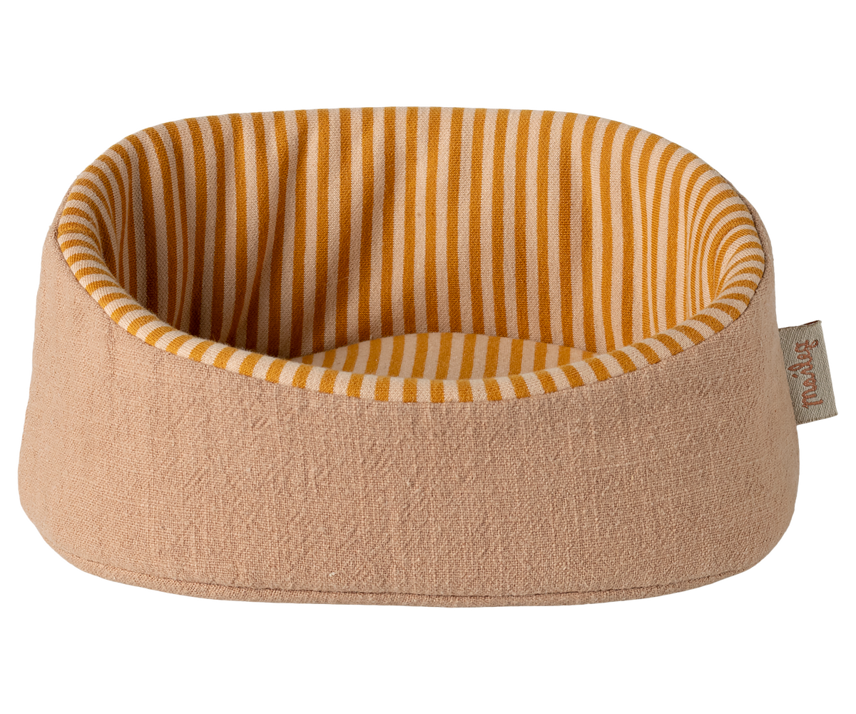 Maileg | Pet basket, puppy hondenmand, powder | 16-6912-00
