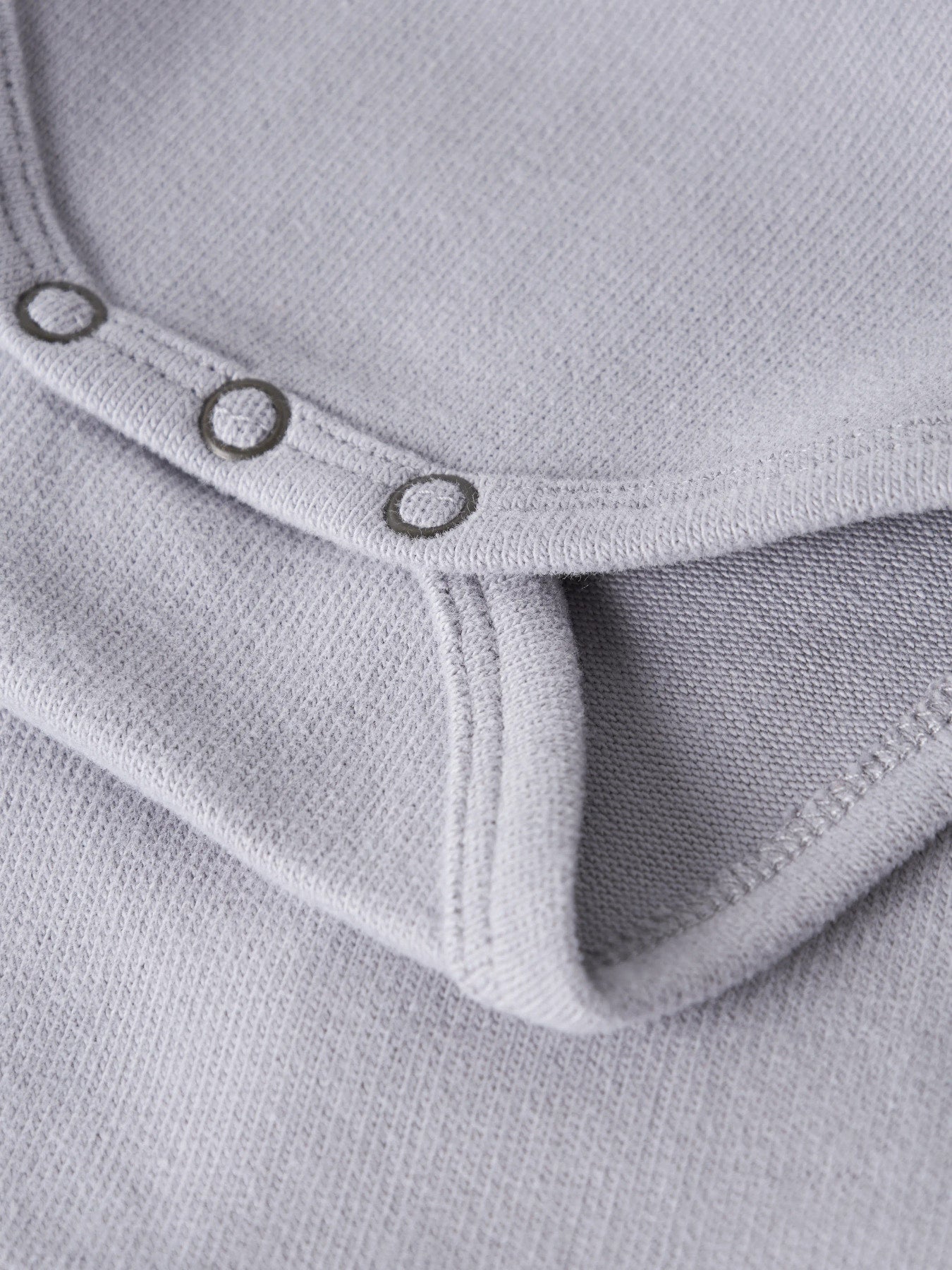 Lil' Atelier | Baby Romper Lichtblauw – Zachte Longsleeve Romper