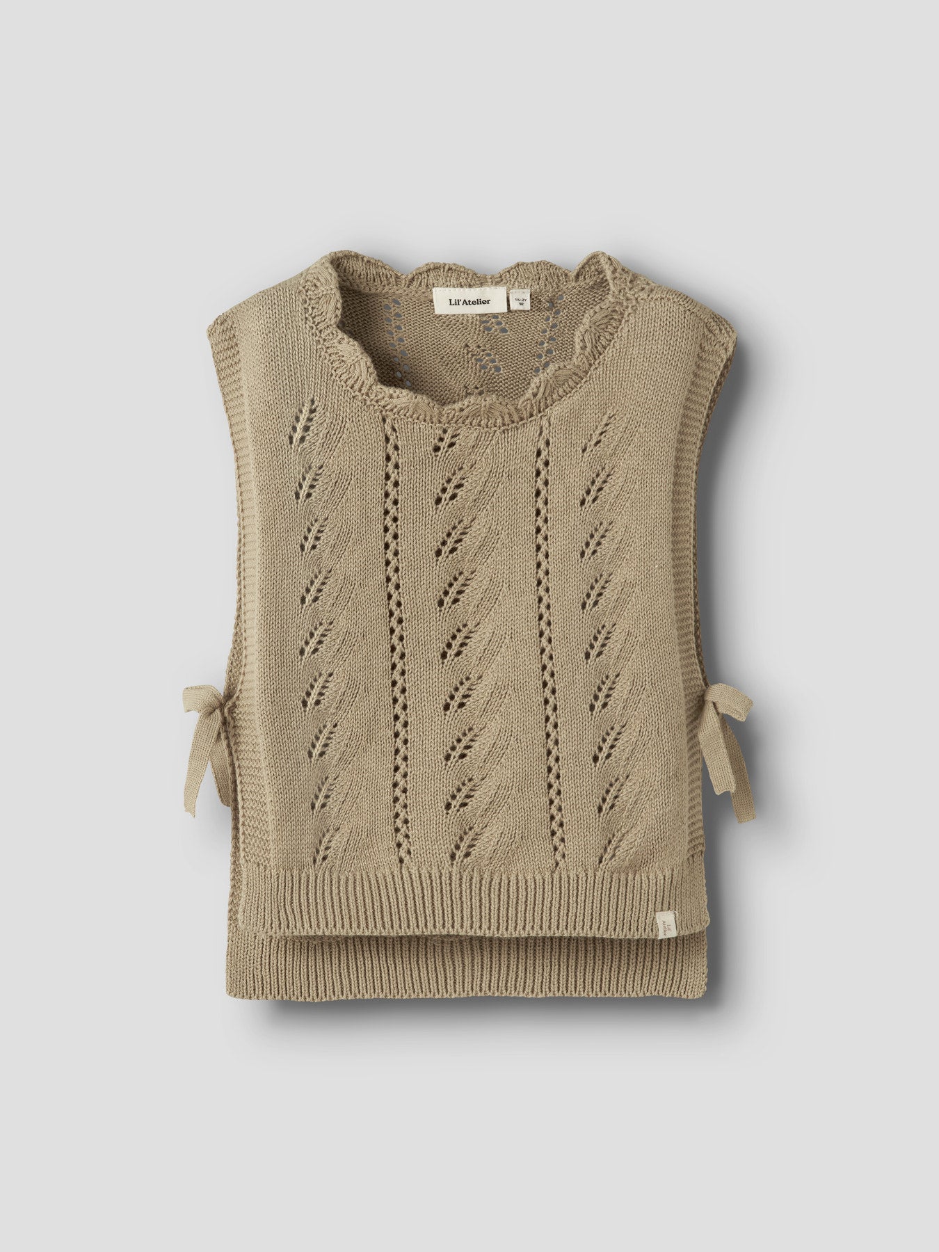 Lil' Atelier | Gebreide Spencer Beige – Opengewerkt Meisjes Gilet