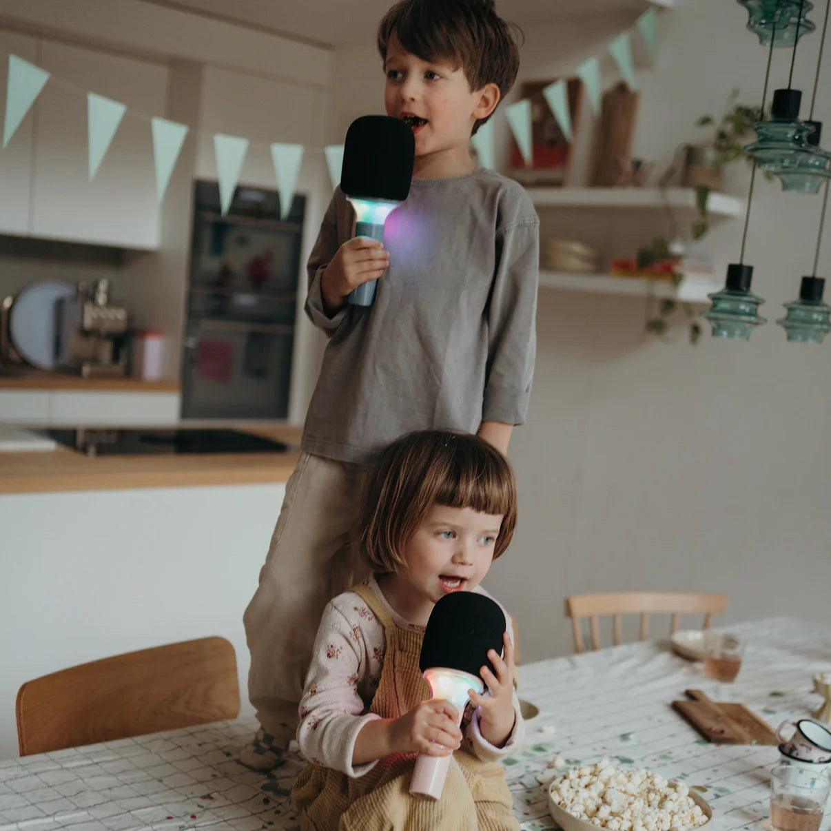 Kidywolf | KIDYMIC Blauw – Karaoke Microfoon met Licht & Geluid voor Kinderen