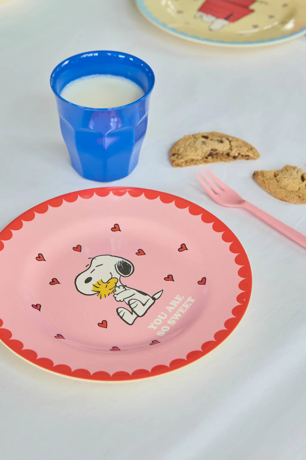 RICE | Rond bord snoopy - roze hartjes