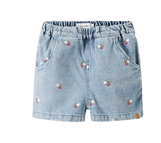 Lil’ Atelier | denim short met borduursel – lichtblauw kinder short