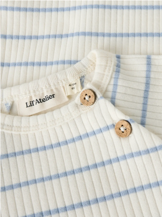 Lil' Atelier | Baby Romper Rib Gestreept Creme met Lichtblauwe Strepen