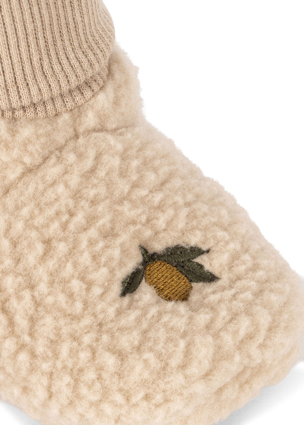Konges Sløjd | Safa Booties – Teddy Babyslofjes met Citroen Borduursel